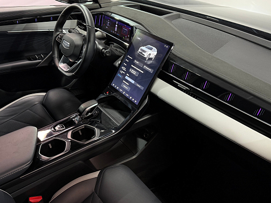 Geely Atlas Flagship, 2024 года, пробег 35500 км