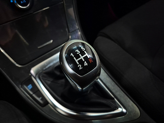 Brilliance V5 Deluxe, 2015 года, пробег 135982 км