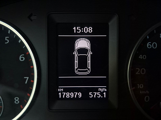 Volkswagen Tiguan, 2016 года, пробег 178977 км
