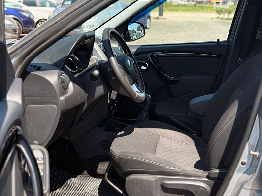 Lada (ВАЗ) Largus Luxe 5 мест Prestige, 2021 года, пробег 74618 км