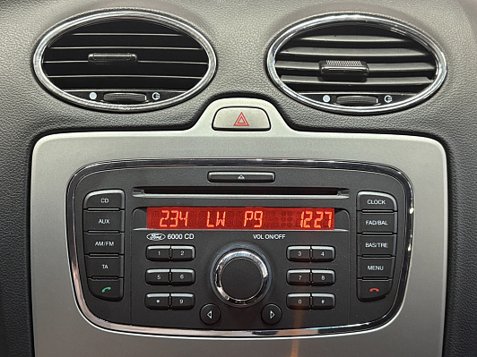 Ford Focus Comfort, 2010 года, пробег 242443 км