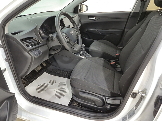 Hyundai Solaris Comfort, 2021 года, пробег 92850 км