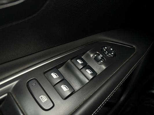 Peugeot 3008 Allure, 2018 года, пробег 151743 км