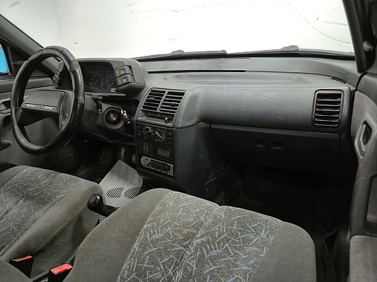 Lada (ВАЗ) 2112, 2003 года, пробег 205000 км