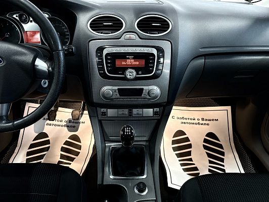 Ford Focus Titanium, 2008 года, пробег 295000 км