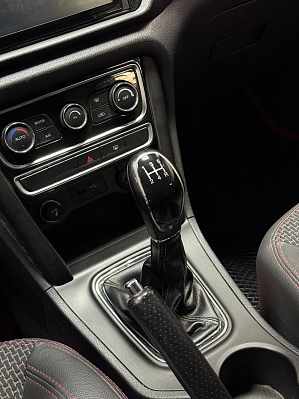 Chery Tiggo 3 Luxury Plus, 2017 года, пробег 115000 км