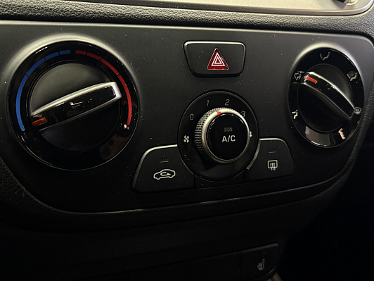 Hyundai Solaris Comfort, 2017 года, пробег 108000 км