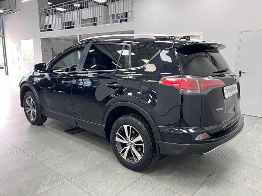 Toyota RAV4, 2018 года, пробег 101609 км