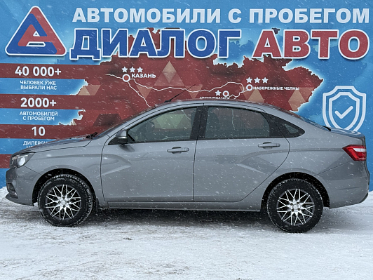 Lada (ВАЗ) Vesta Comfort, 2021 года, пробег 95117 км
