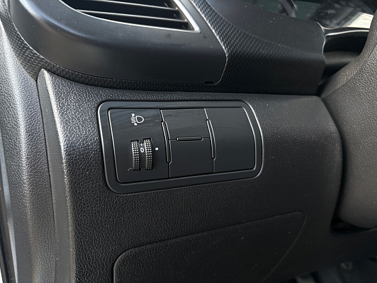 Hyundai Solaris Active, 2015 года, пробег 152708 км
