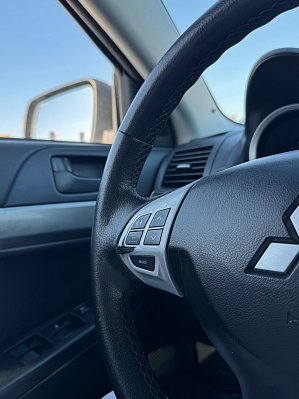 Mitsubishi Lancer Invite, 2012 года, пробег 170000 км