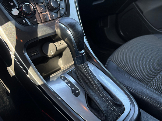 Opel Astra Cosmo, 2013 года, пробег 187564 км