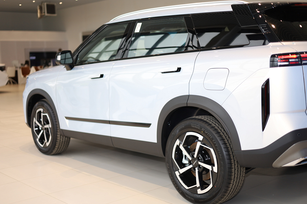 Jaecoo J7 Active, серебряный