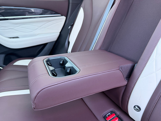 Geely Monjaro Flagship (2023-2025), 2024 года, пробег 38300 км