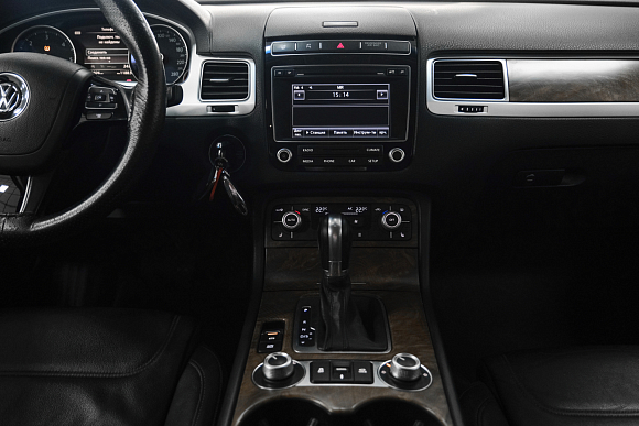 Volkswagen Touareg Business, 2015 года, пробег 335000 км