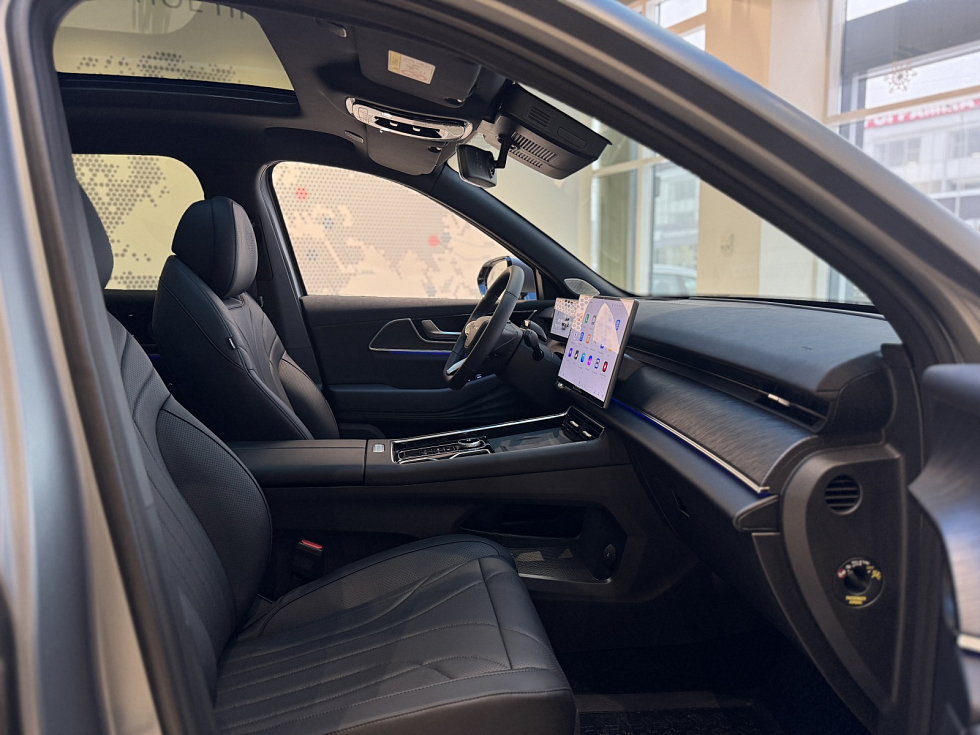 Chery Tiggo 9 Ultra, серебряный