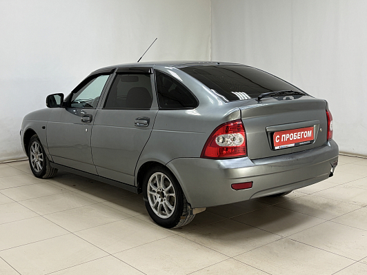 Lada (ВАЗ) Priora Люкс, 2011 года, пробег 121935 км