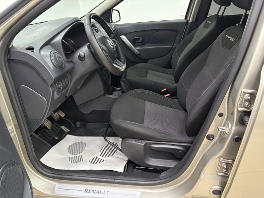 Renault Sandero Stepway Life, 2020 года, пробег 25900 км