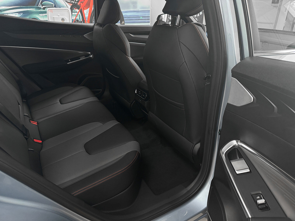 Geely Cityray Флагман, голубой