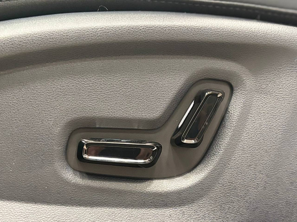 Geely EX5 Гибрид Макс EM-i, серый