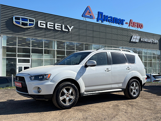 Mitsubishi Outlander Instyle, 2011 года, пробег 197181 км