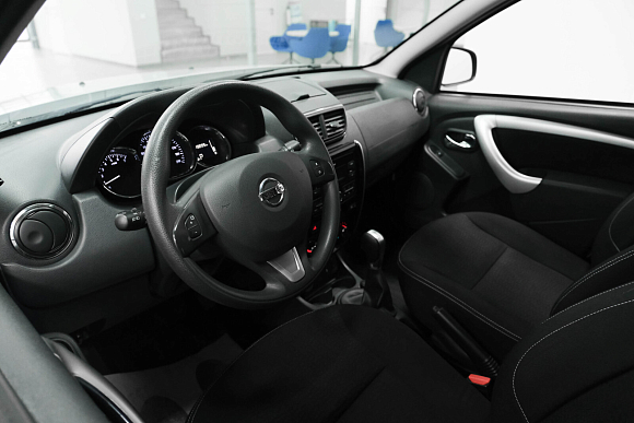 Nissan Terrano Elegance, 2019 года, пробег 20000 км