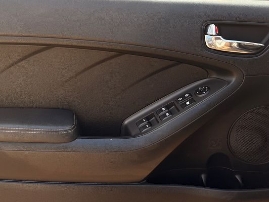 Kia Cerato Comfort, 2015 года, пробег 106580 км