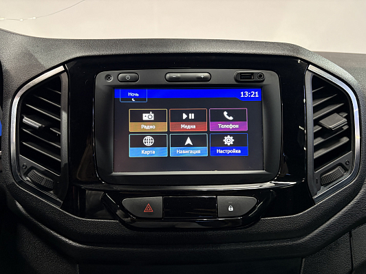 Lada (ВАЗ) XRAY Luxe Prestige, 2017 года, пробег 142000 км