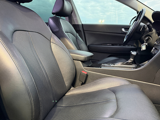 Kia Optima Luxe, 2018 года, пробег 130000 км