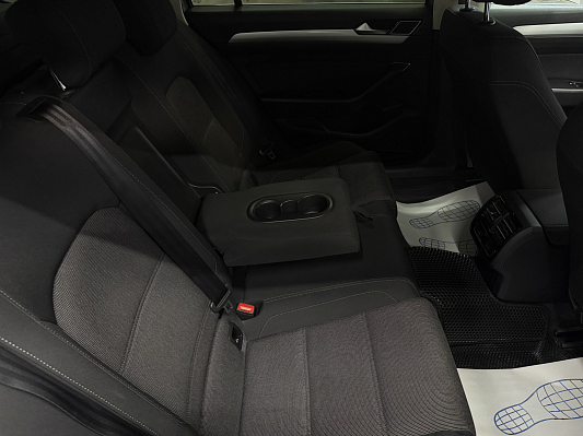 Volkswagen Passat, 2017 года, пробег 146147 км