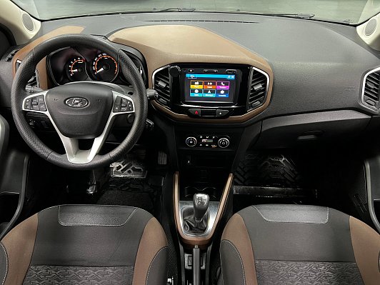 Lada (ВАЗ) XRAY Comfort, 2019 года, пробег 72619 км