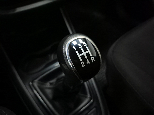 Lada (ВАЗ) Vesta Comfort, 2019 года, пробег 136637 км