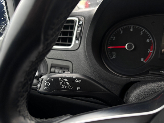 Volkswagen Polo Highline, 2019 года, пробег 138596 км