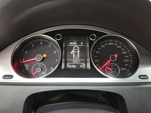 Volkswagen Passat Highline, 2011 года, пробег 225874 км