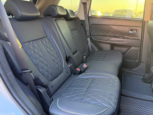 Mitsubishi Outlander, 2022 года, пробег 46200 км