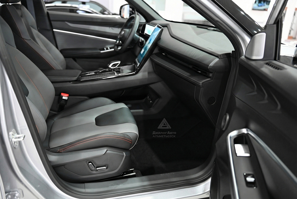 Geely Cityray Спорт, серебряный