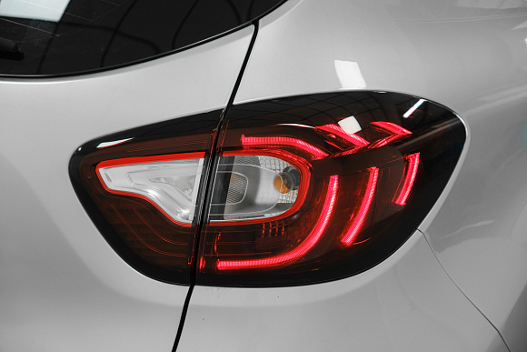 Renault Kaptur Drive, 2016 года, пробег 135000 км