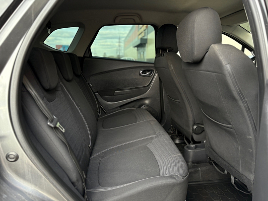Renault Kaptur Drive, 2016 года, пробег 196872 км