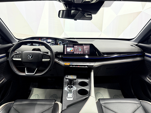 Changan UNI-V DLX, 2024 года, пробег 14063 км