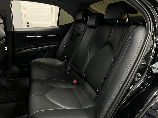 Toyota Camry Элеганс Safety, 2018 года, пробег 95146 км