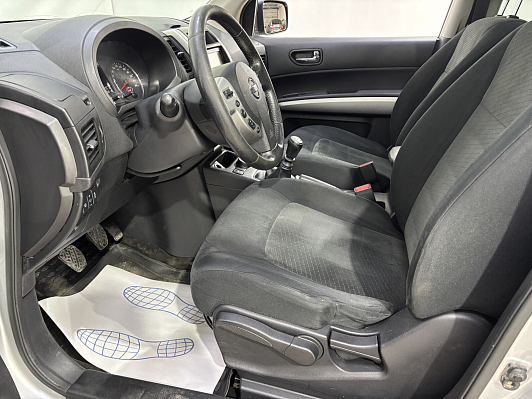 Nissan X-Trail SE Base, 2012 года, пробег 210000 км