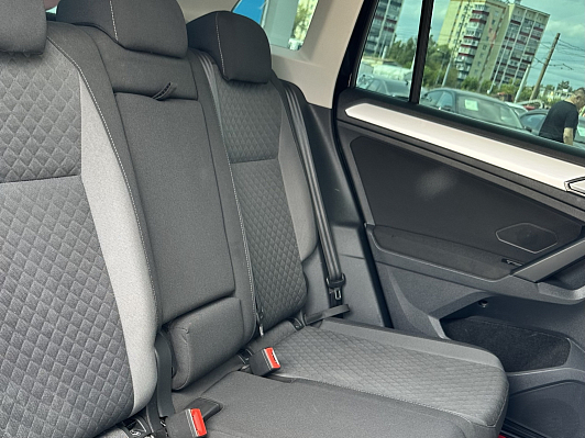 Volkswagen Tiguan Comfortline, 2017 года, пробег 128101 км