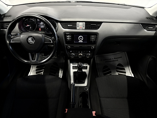 Skoda Octavia Ambition, 2016 года, пробег 209000 км