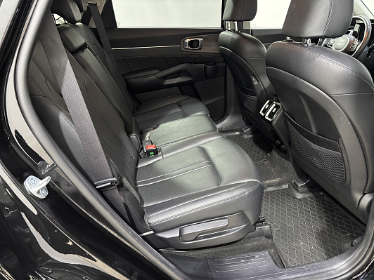 Kia Sorento Luxe, 2023 года, пробег 22200 км