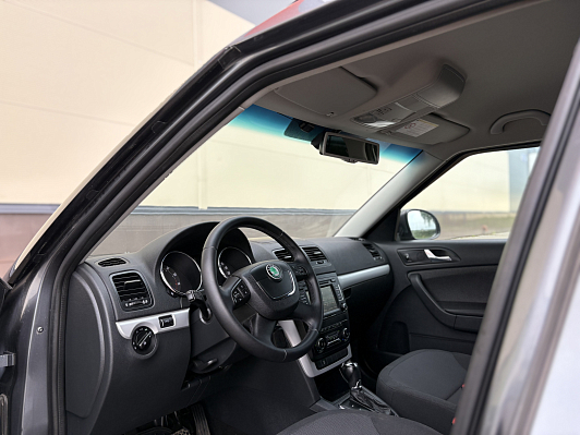 Skoda Yeti Elegance, 2013 года, пробег 206140 км