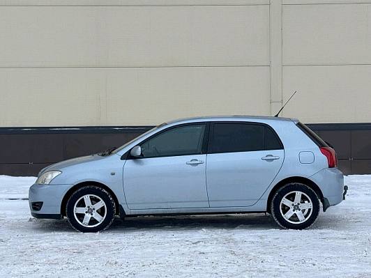 Toyota Corolla, 2004 года, пробег 288882 км