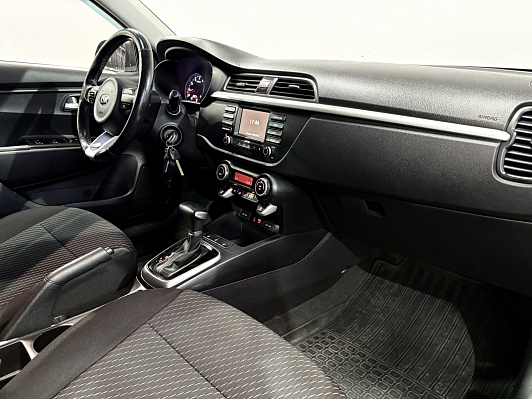 Kia Rio Premium, 2019 года, пробег 174000 км