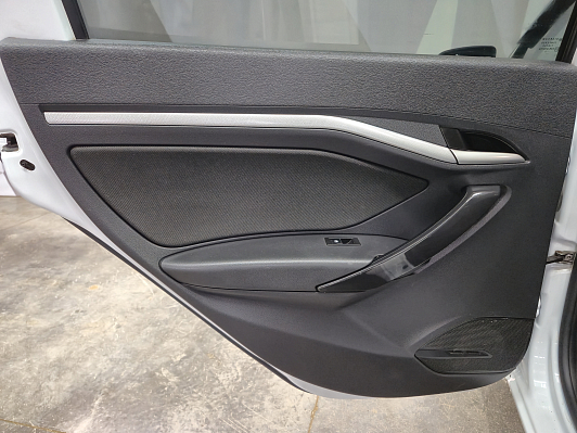 Lada (ВАЗ) Vesta Comfort Image (2018-2019), 2017 года, пробег 189610 км