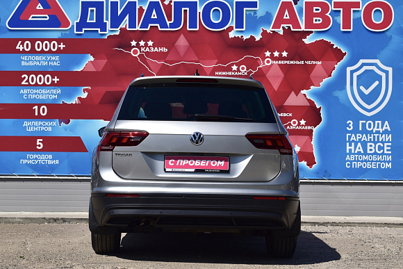 Volkswagen Tiguan Highline, 2019 года, пробег 90406 км