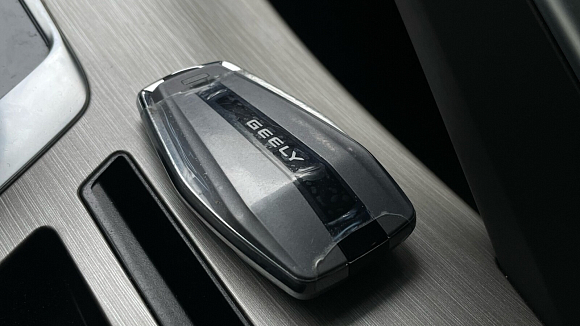 Geely Coolray Flagship, 2024 года, пробег 25884 км